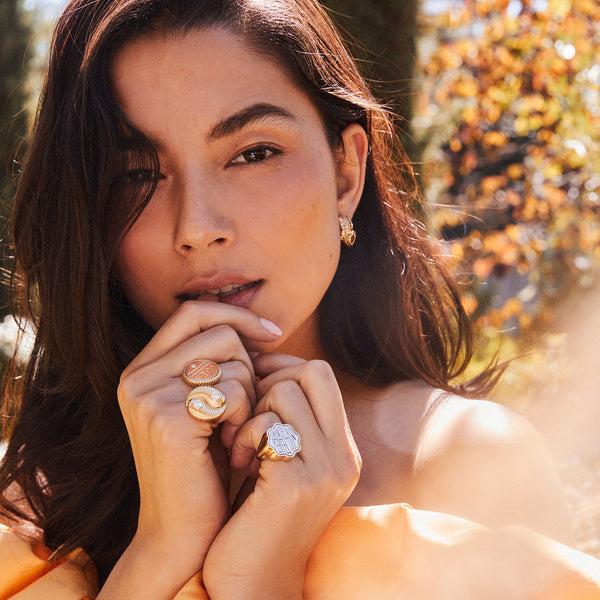 Retrouvai Talisman Wisdom Signet Ring