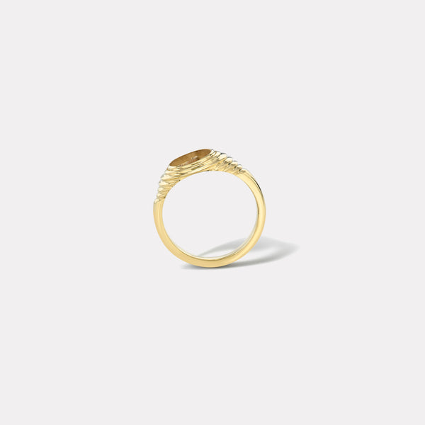 Retrouvai Tiered Fantasy Signet - Unicorn