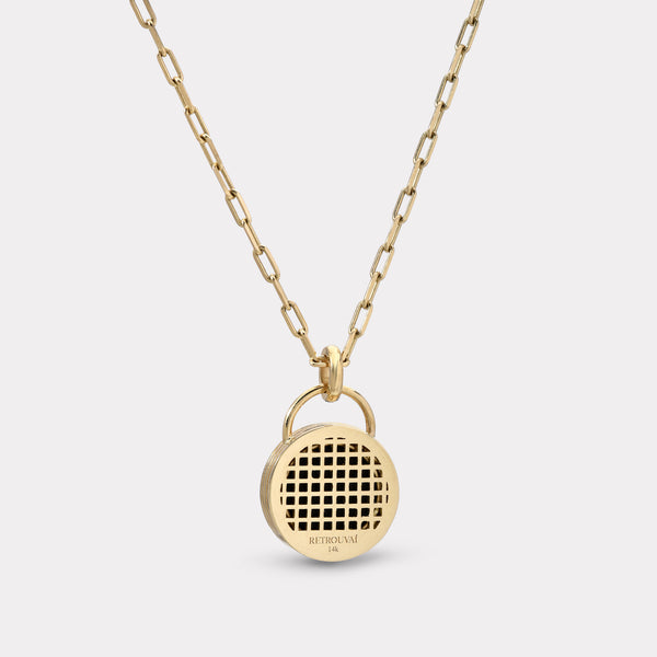 Retrouvai Small Flying Pig Padlock Intaglio - Double Layer Black Agate