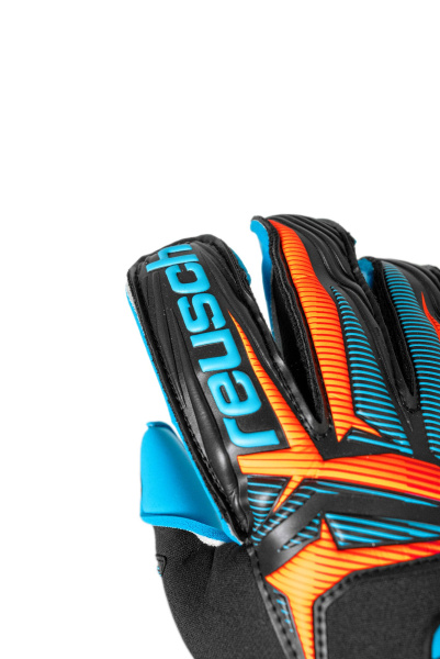 Reusch Attrakt Aqua Evolution