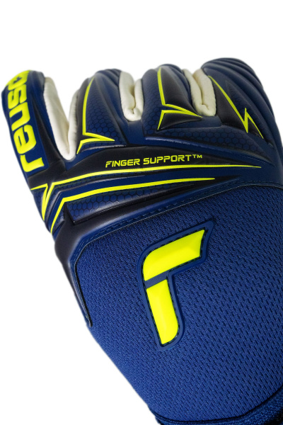 Reusch Attrakt Duo Finger Support