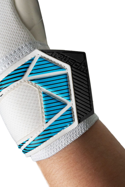 Reusch Attrakt Freegel Advance