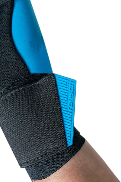 Reusch Attrakt Freegel Aqua