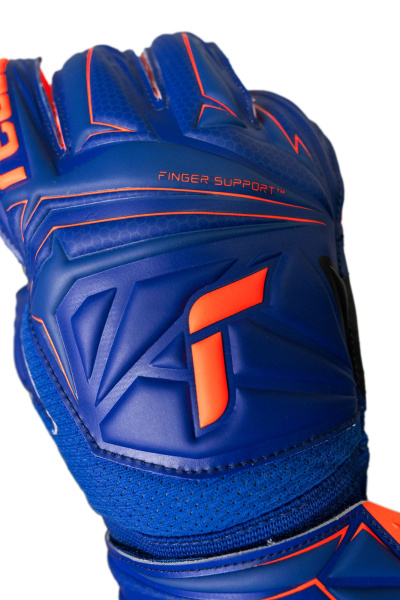 reusch Attrakt Infinity Finger Support