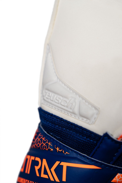 Reusch Attrakt Silver Junior