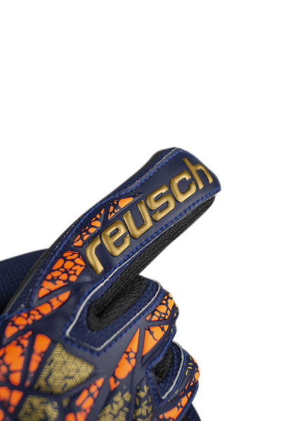 Reusch Attrakt Silver NC