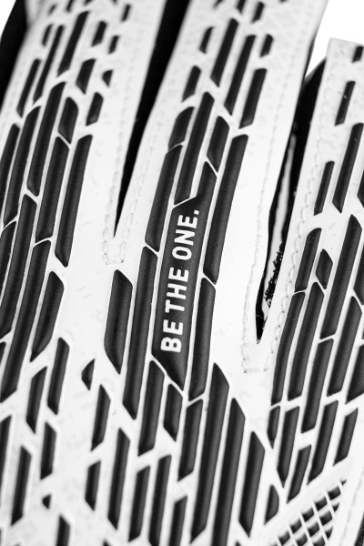 Reusch Attrakt Starter Solid Junior