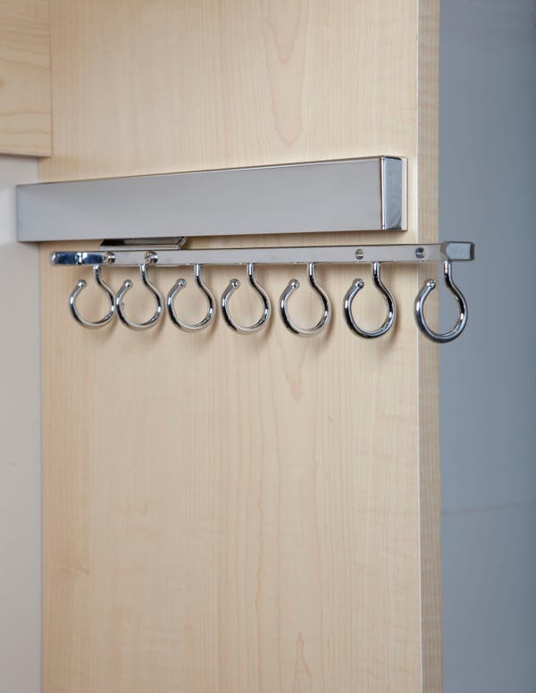 Rev A Shelf Deluxe Slide Scarf Rack