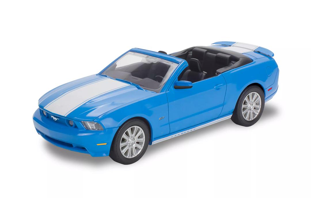 Revell 2010 Mustang GT Convertible