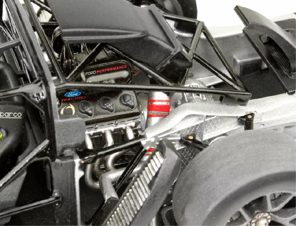 Revell 2017 Ford GT Le Mans