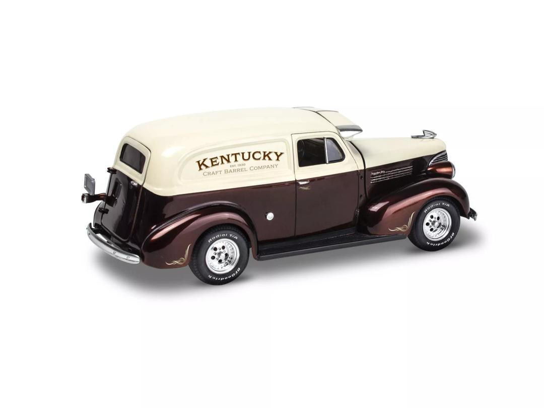 Revell 39 Chevy Sedan Delivery