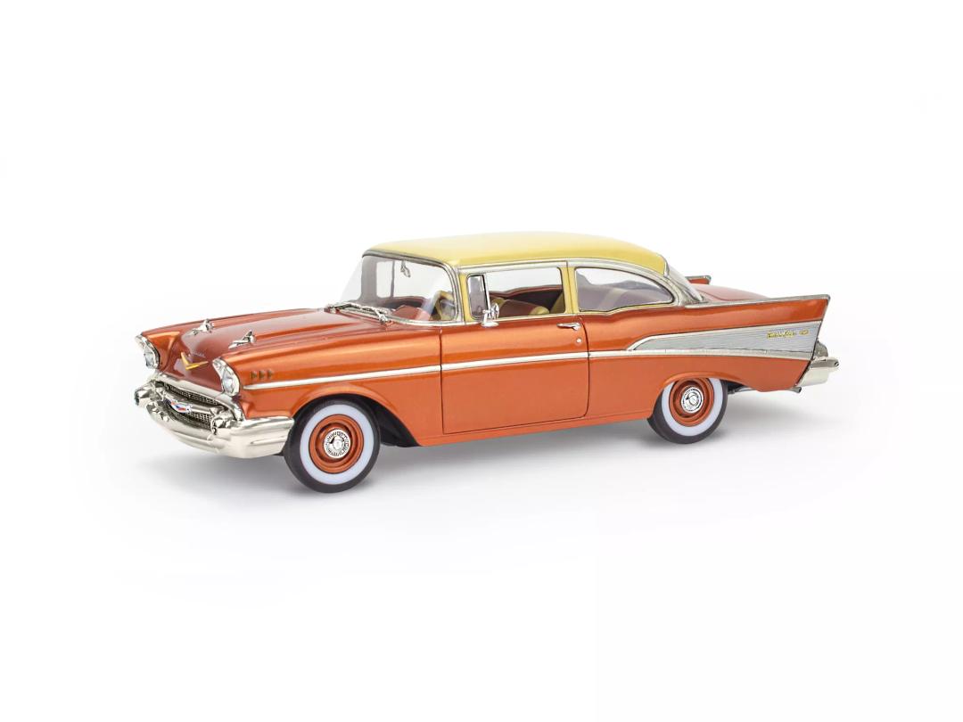 Revell ’57 Chevy Bel Air Two Door Sedan 2'N1