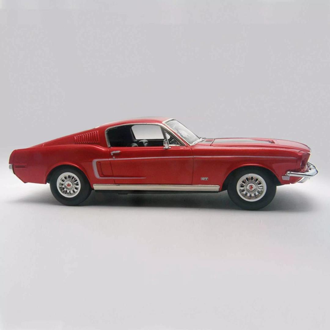 Revell '68 MUSTANG GT 2 'N 1