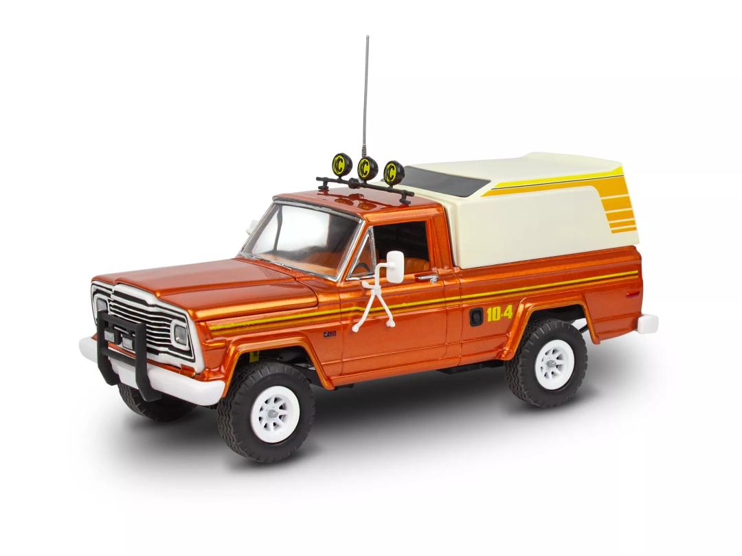 Revell ‘79 Jeep J-10 Pickup With Camper Top