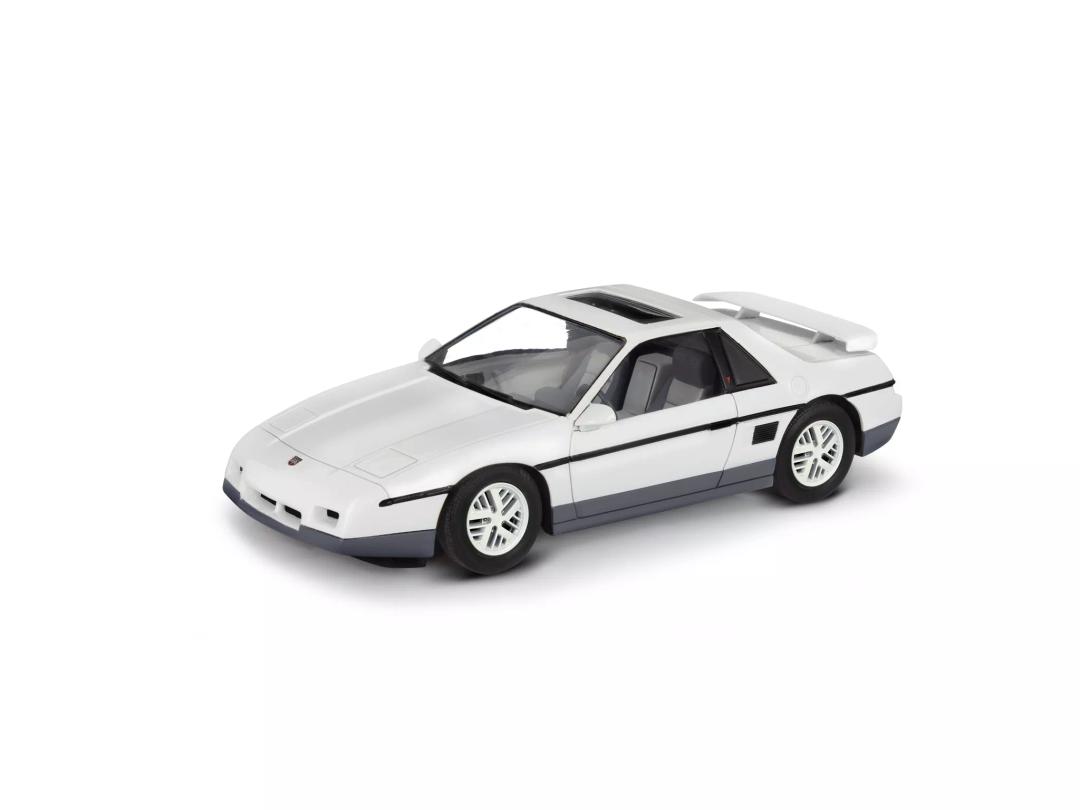 Revell '85 Pontiac Fiero GT