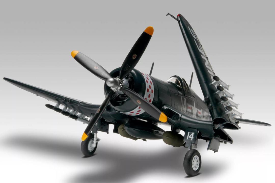 Revell Corsair F4U-4