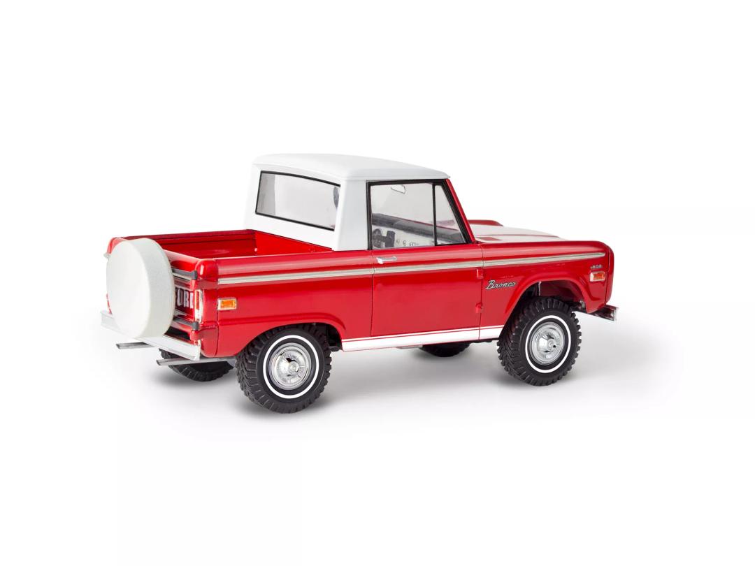 Revell Ford Bronco Half Cab