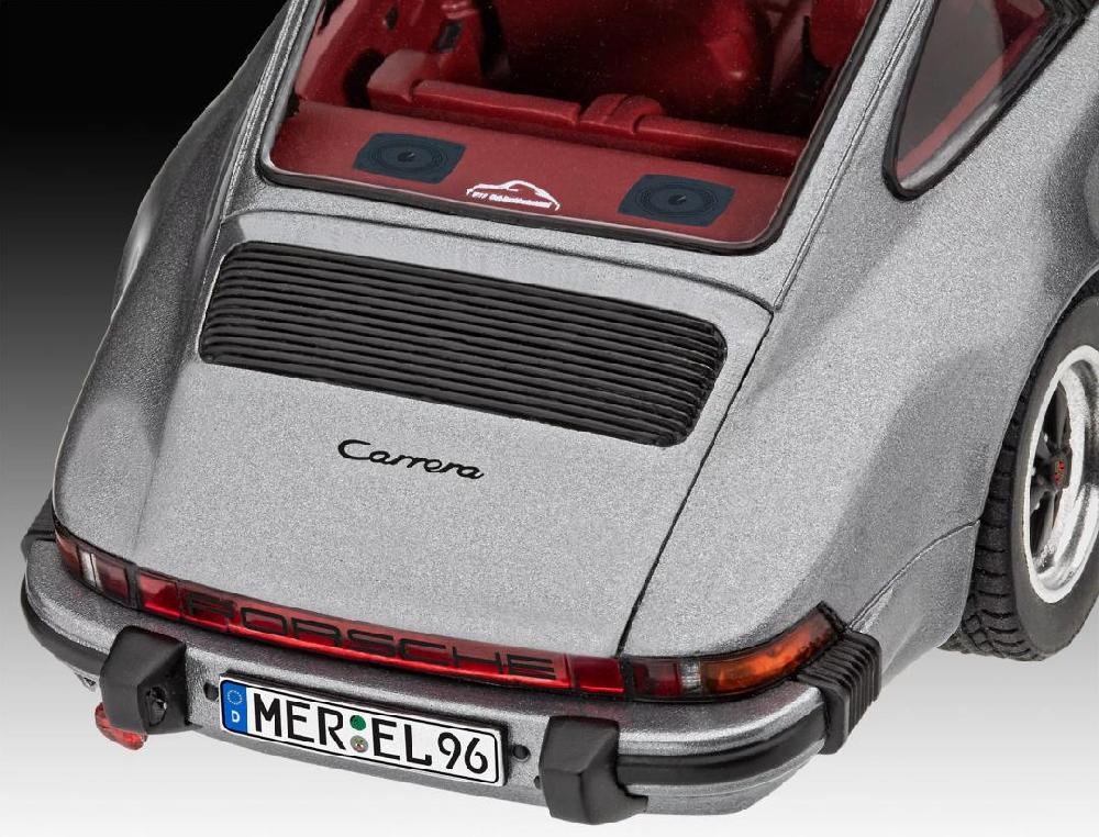 Revell Revell Porsche 911 Carrera 3.2 Coupe (G-Model) Advent Calendar Model Kit