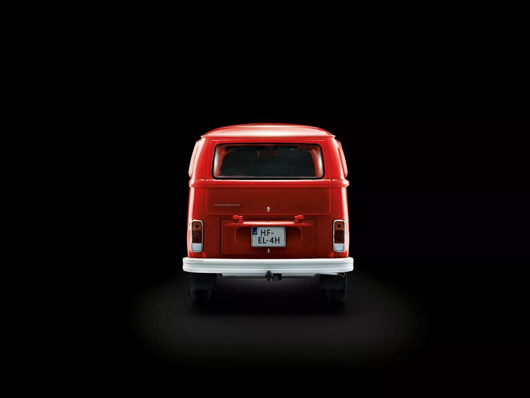 Revell Revell Volkswagen T2 Bus Advent Calendar Model Kit