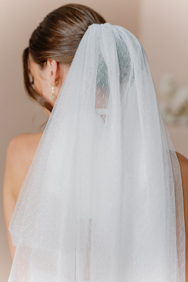 Revelry Dot Tulle Fingertip Veil