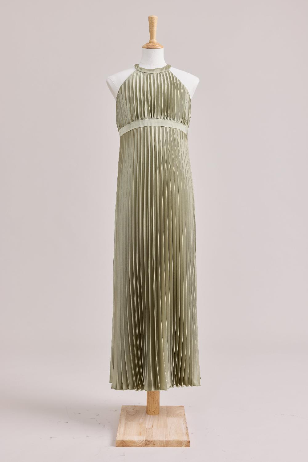 revelry Juniors Mazie Satin Pleated Dress