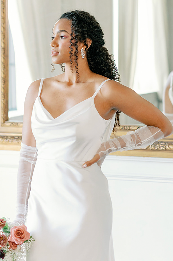 Revelry Long Tulle Gloves