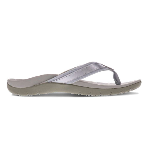 Revere Comfort Shoes Focus Women's Toe Post Sandal - Silver