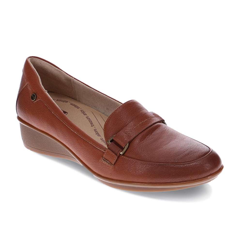 revere comfort shoes Montmartre Wedge Loafer - Cognac