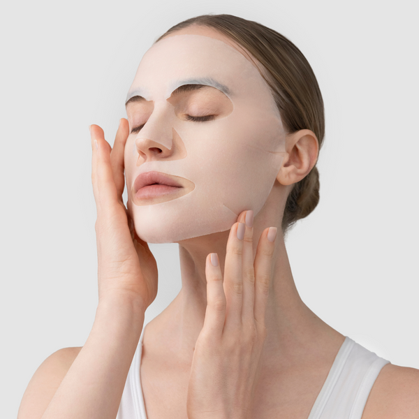 Révive Anti-Gravity Lifting Face Mask
