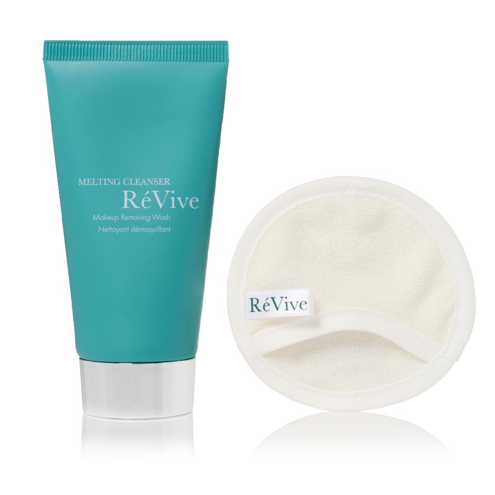 révive Melting Cleanser / Makeup Removing Wash