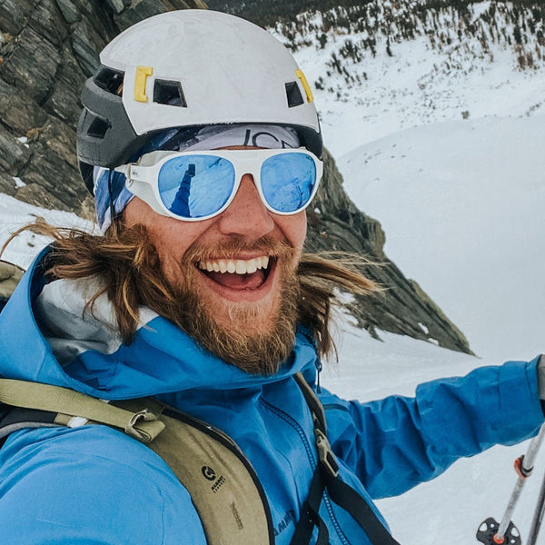 Revo Traverse M White Blue Water
