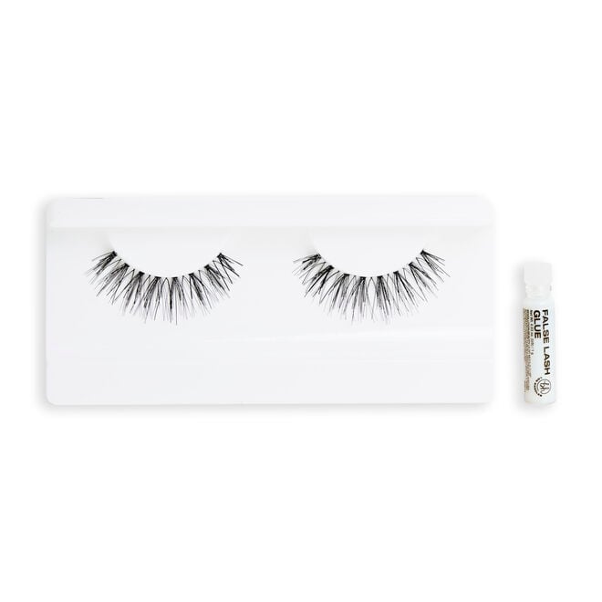 Revolution Beauty London BH Natural Lashes Cutie XOXO