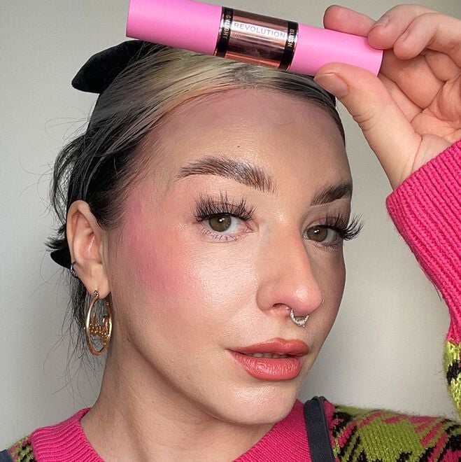 Revolution Beauty London Makeup Revolution Blush & Highlight Stick Flushing Pink