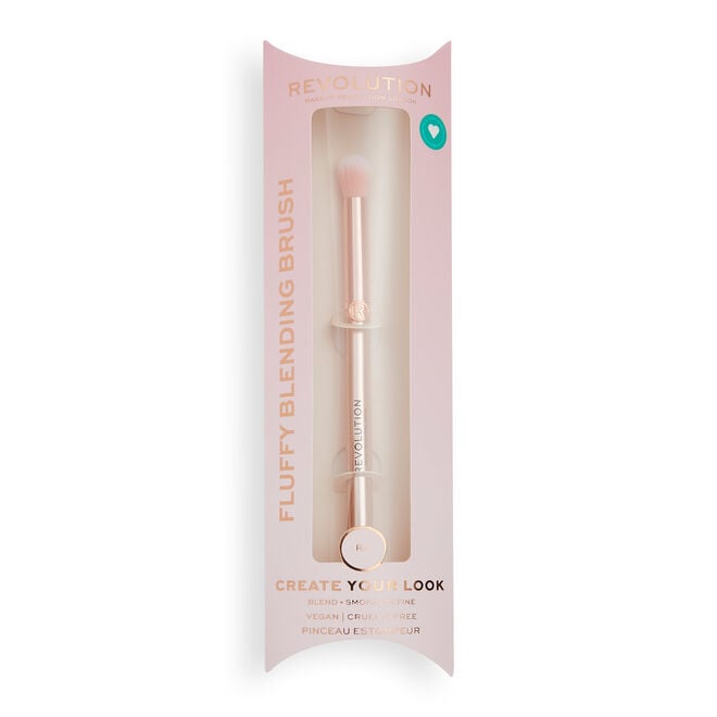 Revolution Beauty London Makeup Revolution Create Fluffy Blending Brush R4