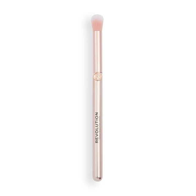 revolution beauty london Makeup Revolution Create Fluffy Blending Brush R4