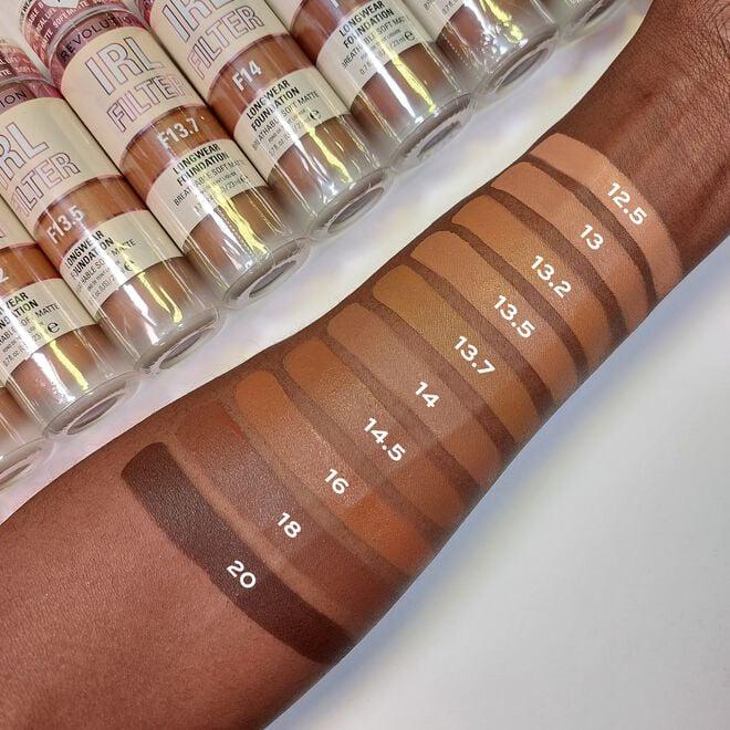 Revolution Beauty London Makeup Revolution IRL Filter Longwear Foundation 23ml