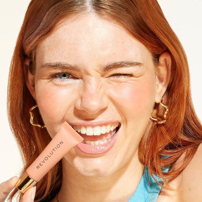 Revolution Beauty London Makeup Revolution Juicy Peptide Lip Balm Nude Spice