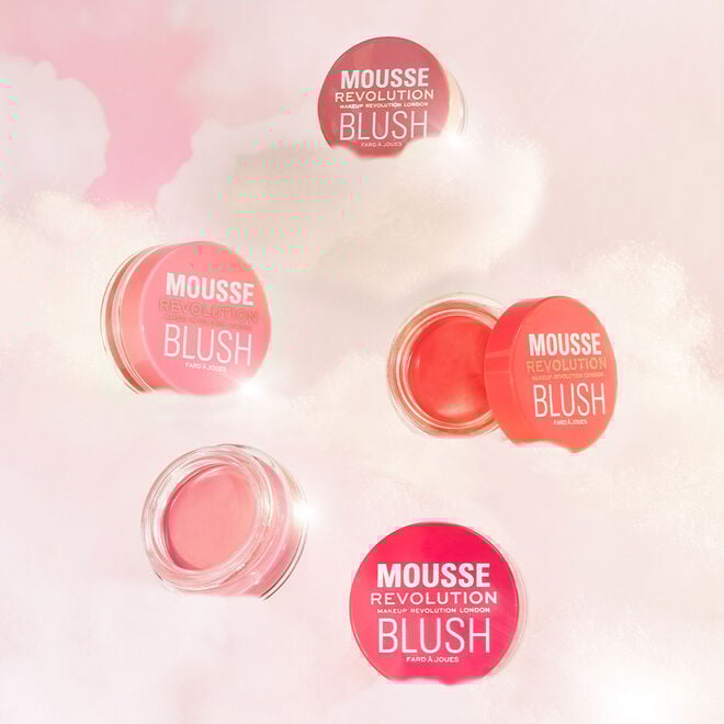 Revolution Beauty London Makeup Revolution Mousse Blusher Blossom Rose Pink