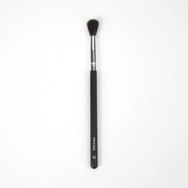 revolution beauty london BH Fluffy Crease Brush