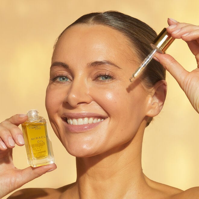 Revolution Beauty London Revolution Pro Miracle Oil 30ml