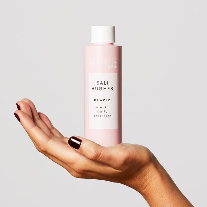 Revolution Beauty London Revolution Skincare X Sali Hughes Placid 5-Acid Daily Exfoliant 150ml