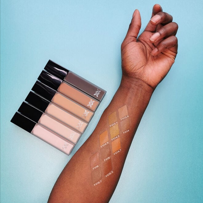 Revolution Beauty London XX Revolution ConcealXX Super FiXX Concealer 13.5ml