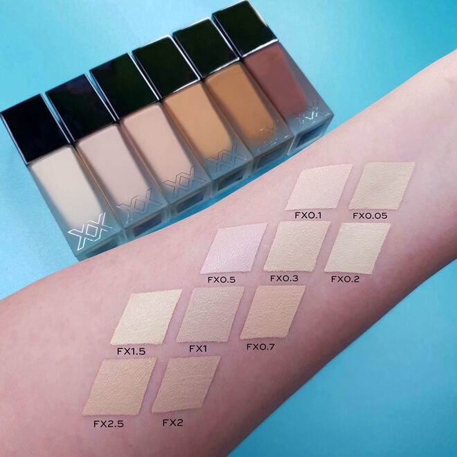 Revolution Beauty London XX Revolution Liquid Skin FauXXdation Double FiXX Foundation 27ml