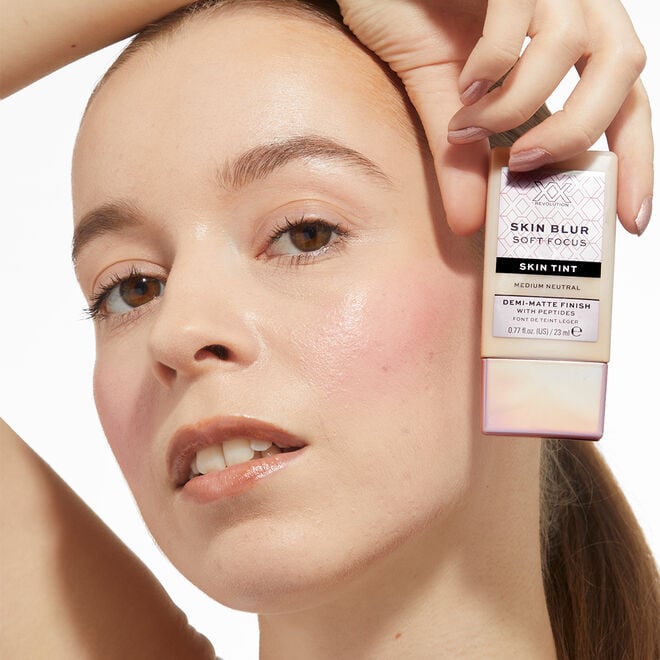 Revolution Beauty London XX Revolution Skin Blur Soft Focus Skin Tint
