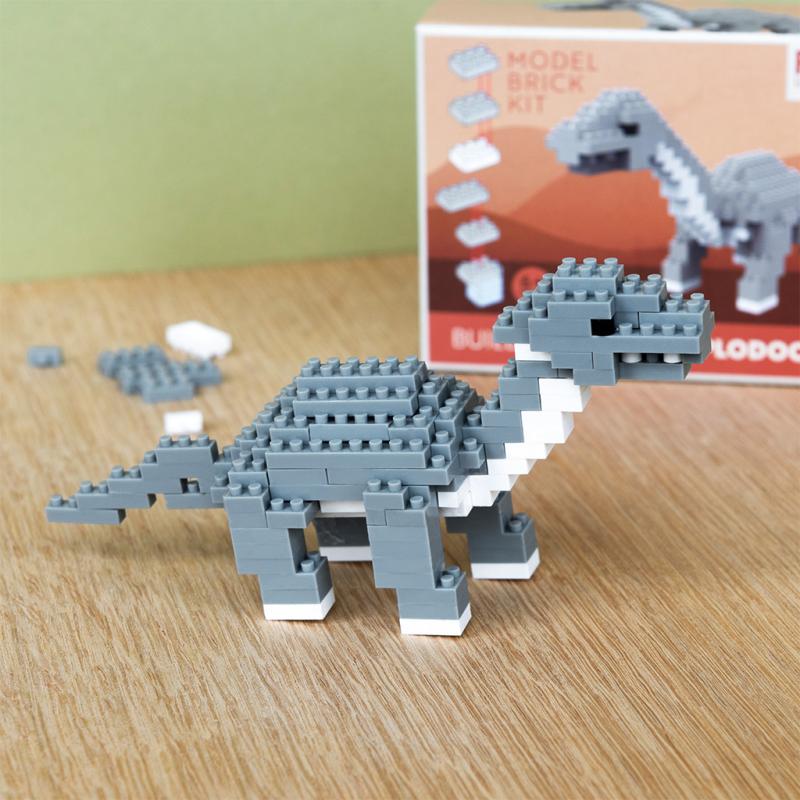 rex london Build your own dinosaur model brick kit - Diplodocus