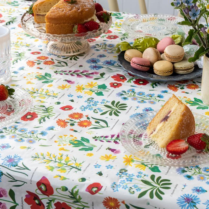 rex london Paper tablecloth (180 x 120cm)- Wild Flowers
