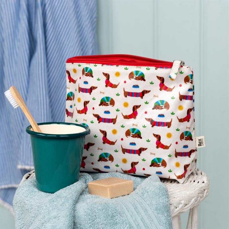 rex london Children's wash bag - Sunny Sausage Dog