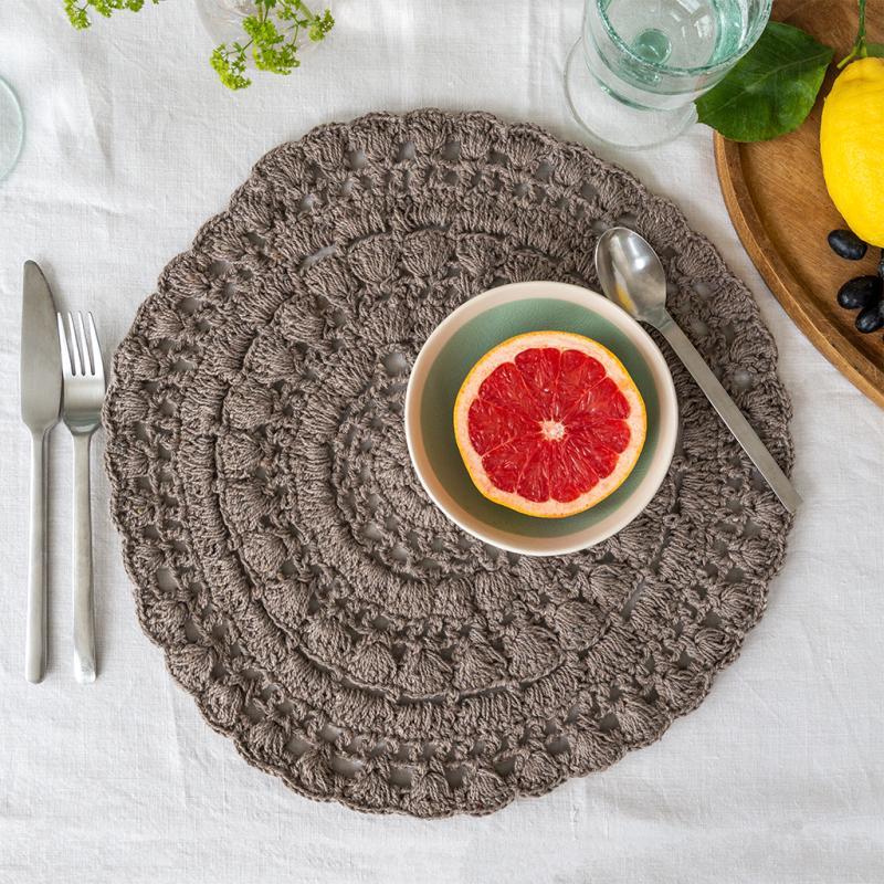rex london Crochet placemat - Grey