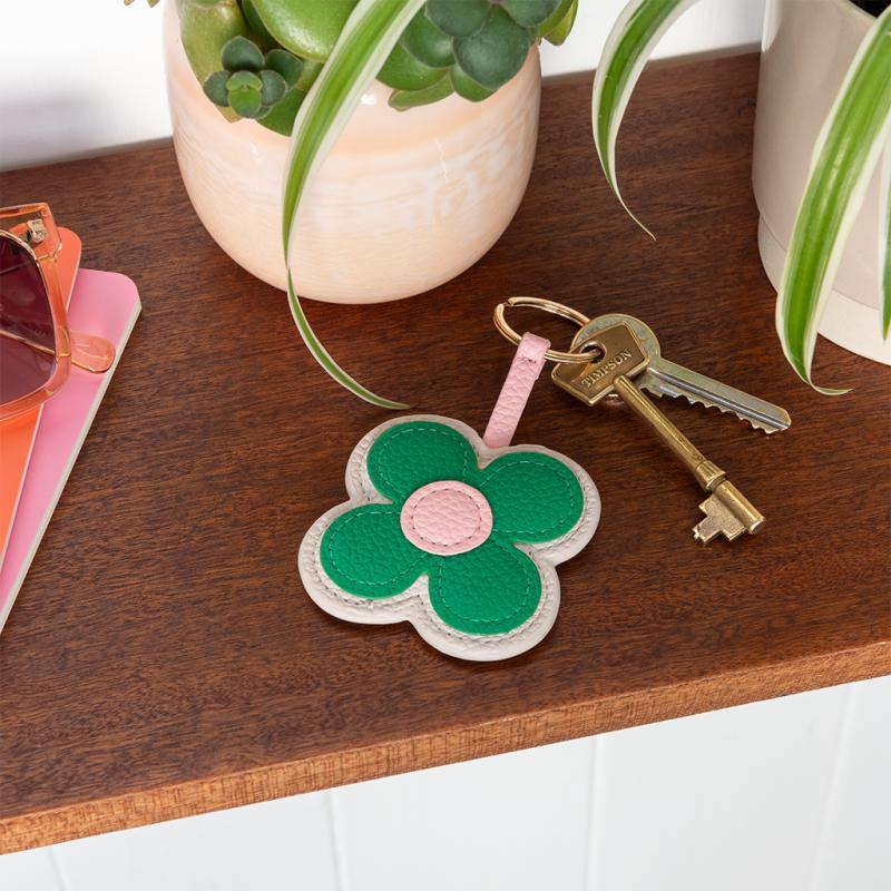rex london Faux leather keyring - Green daisy