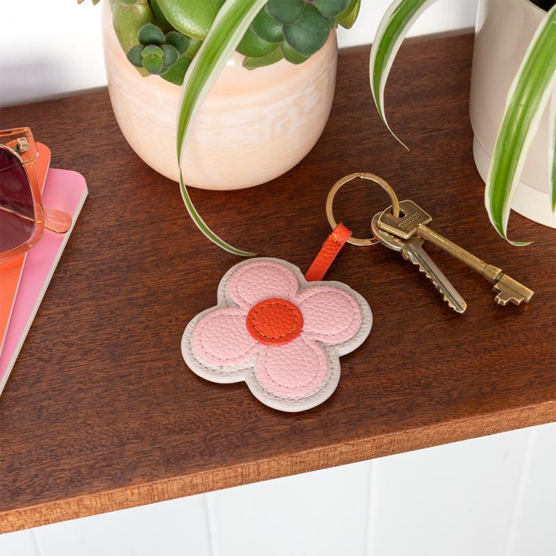 rex london Faux leather keyring - Pink daisy